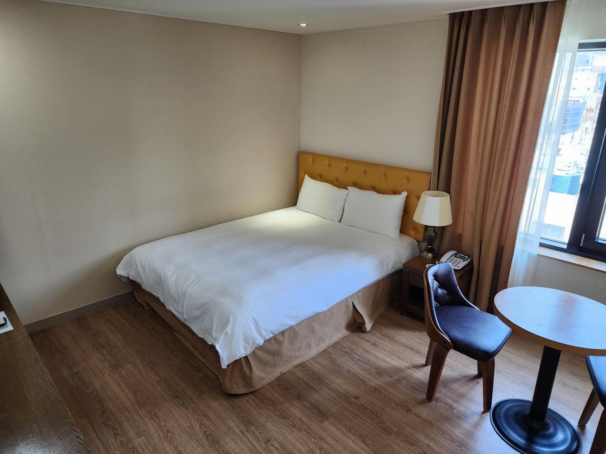 Hotel Haema Jeju Extérieur photo