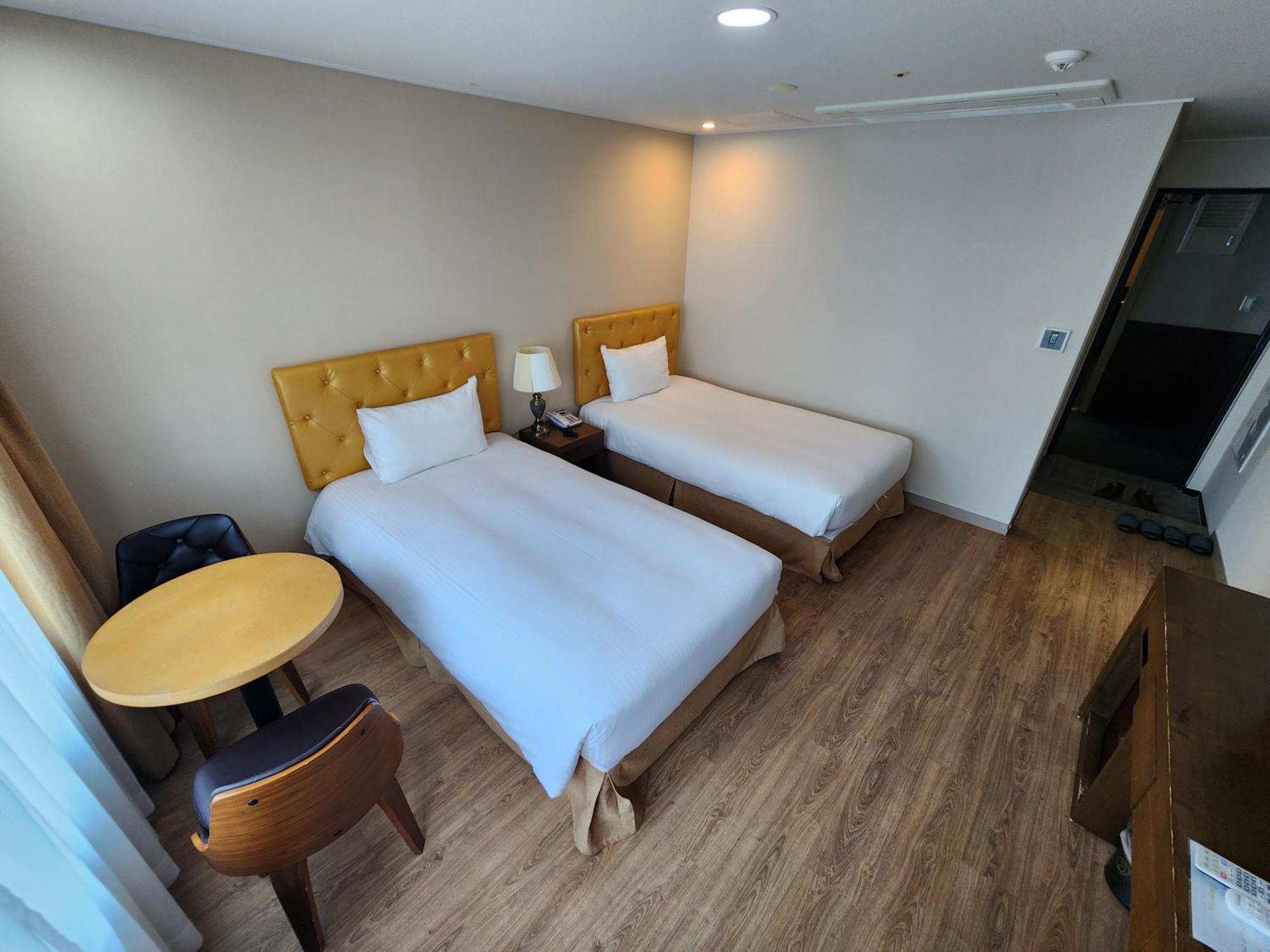 Hotel Haema Jeju Extérieur photo