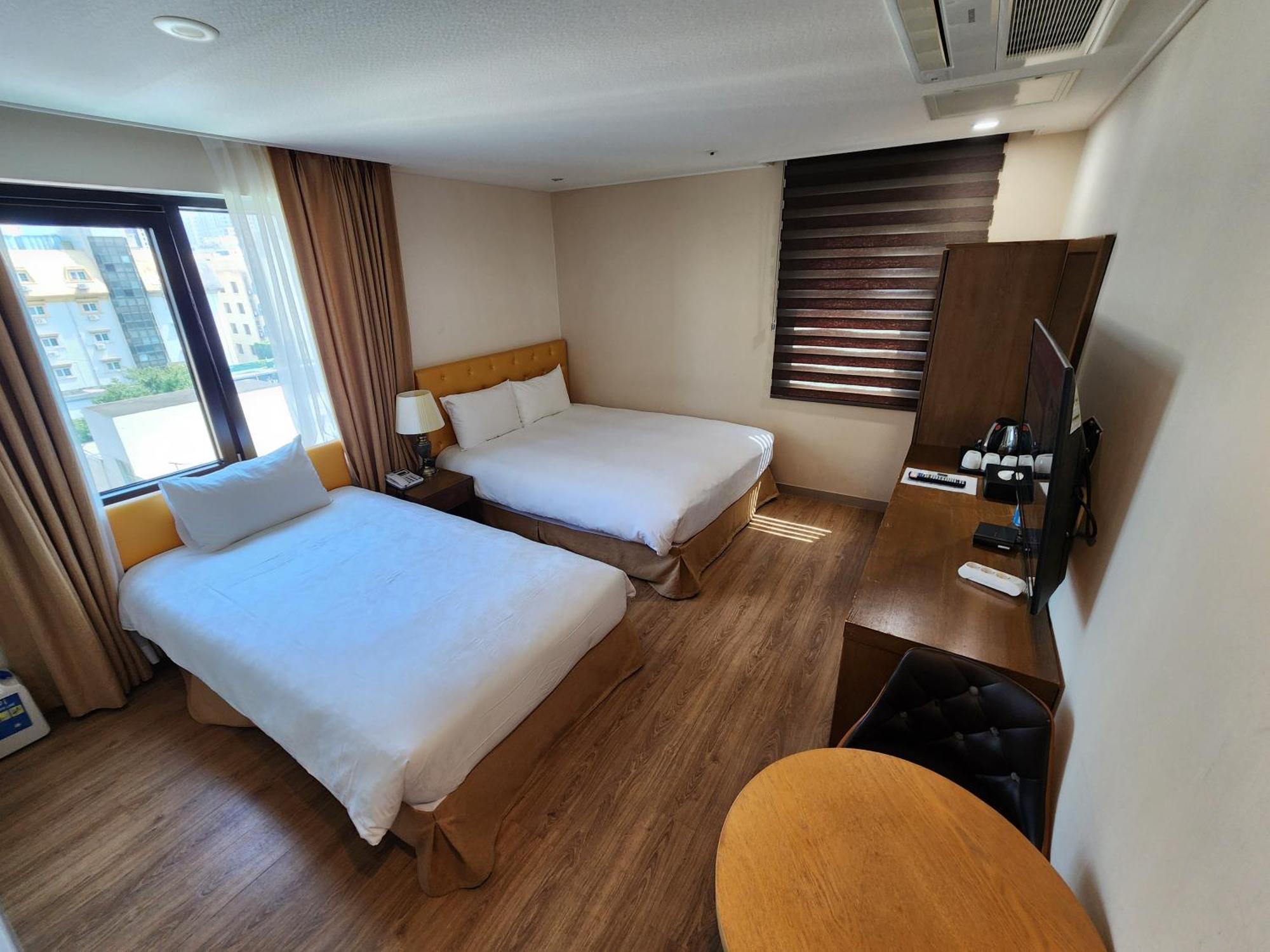 Hotel Haema Jeju Extérieur photo