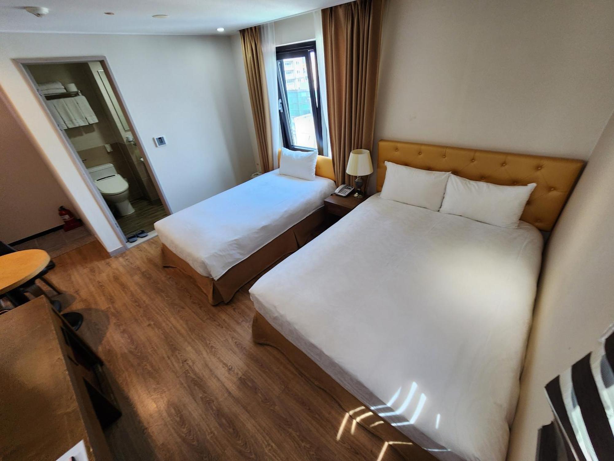 Hotel Haema Jeju Extérieur photo