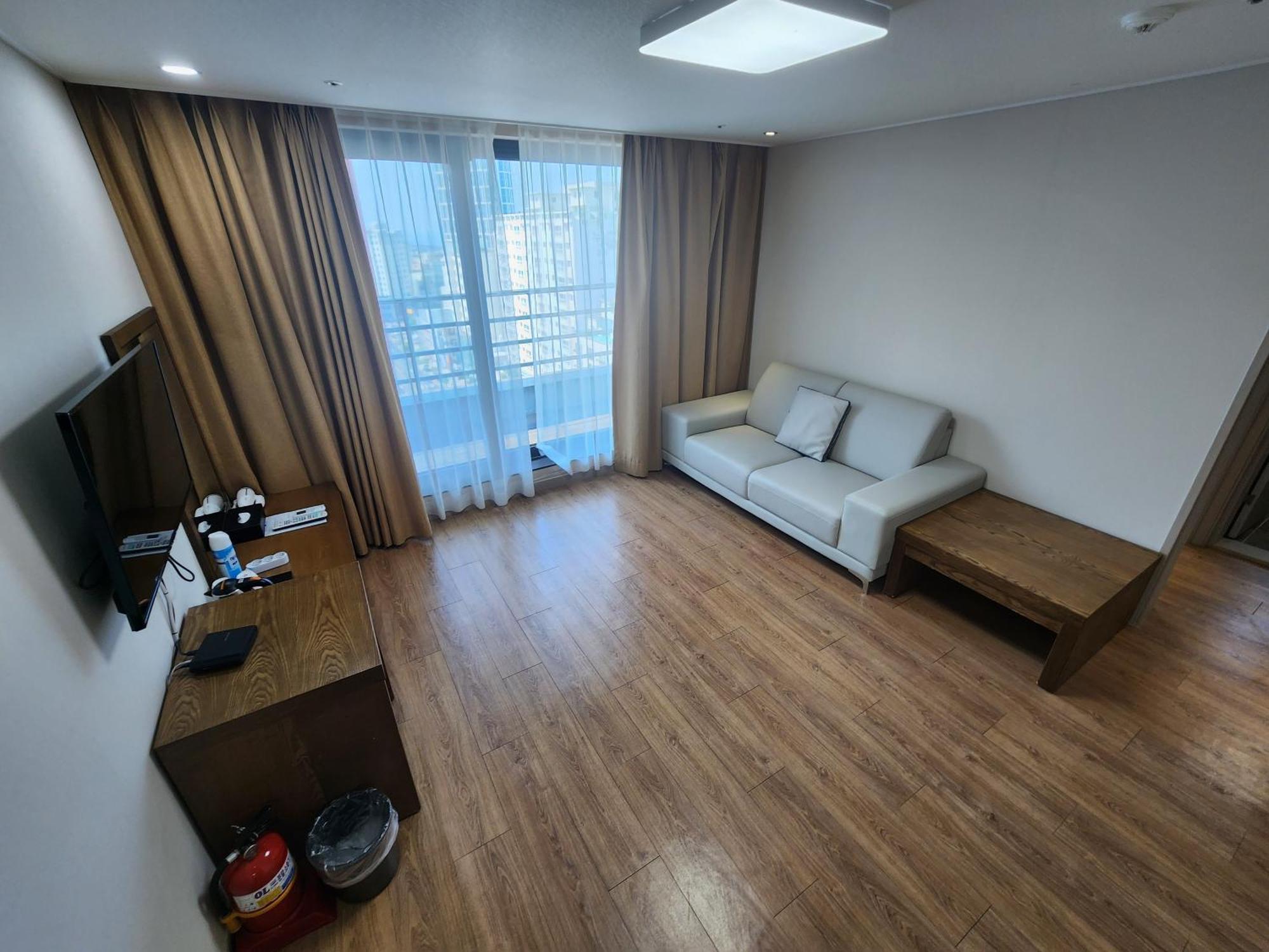 Hotel Haema Jeju Extérieur photo